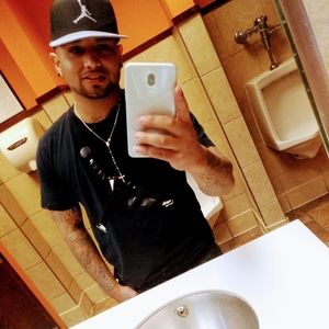 Meet your Posher, Samuel